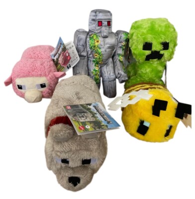 Authentic Minecraft Movie Plush Bee, Sheep, Dennis Wolf, Golem, Creeper 