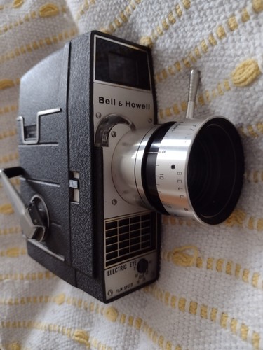 BELL & HOWELL Vintage 8mm Movie Camera, Model 310F, Original Box, Instructions