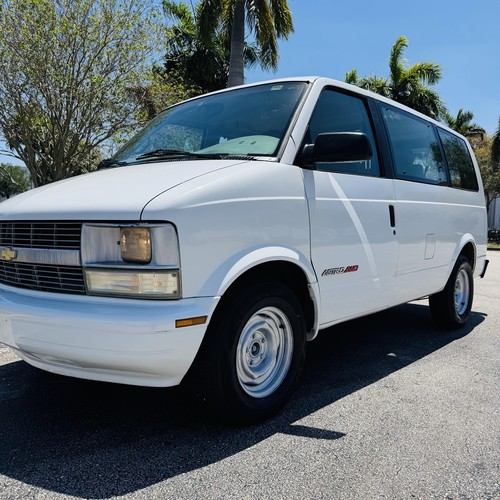 1997 Chevrolet Astro Passenger Van RARE AWD 4X4 LOW 76K MI RUNS GREAT! SAFARI - Picture 3 of 40