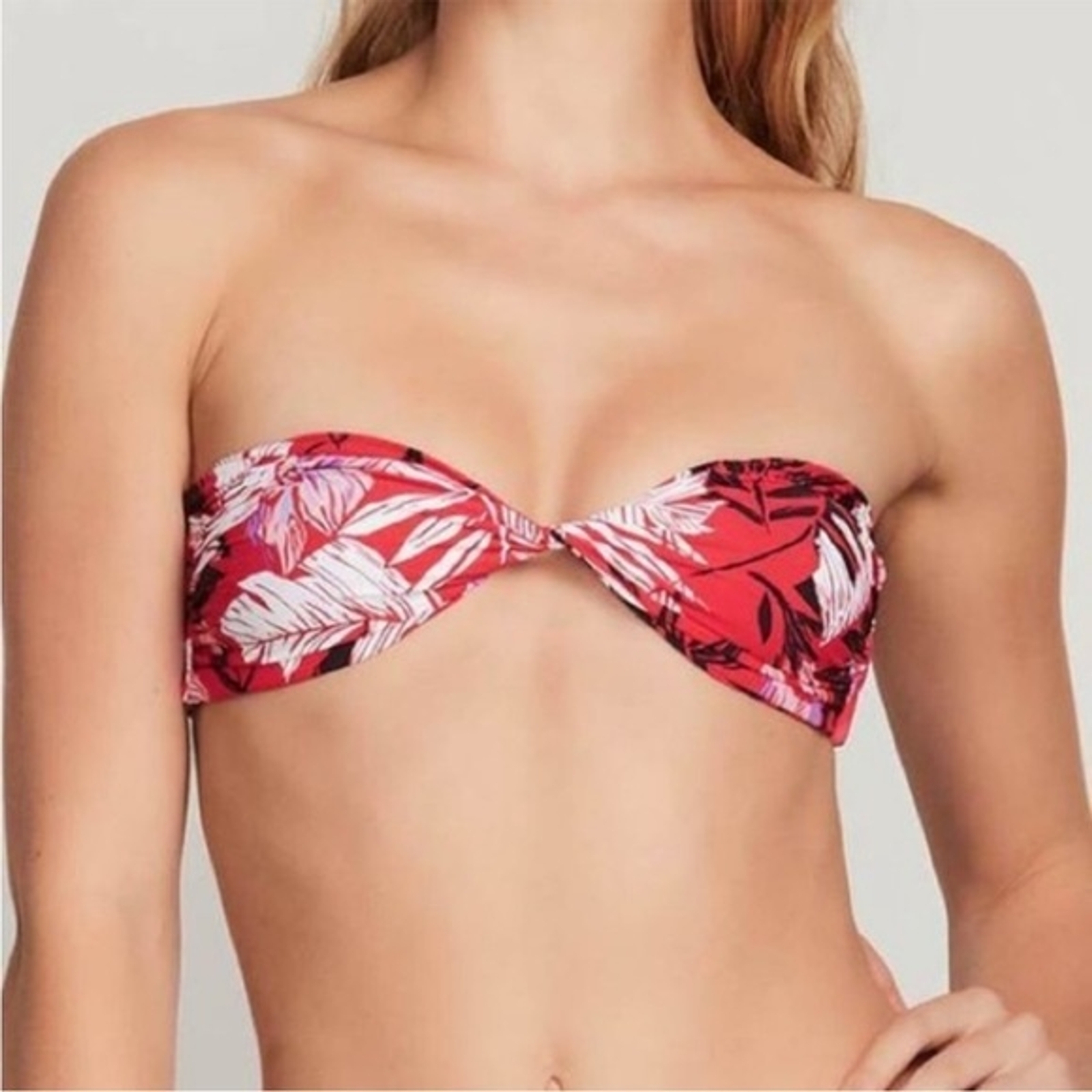 Volcom Women's bandeau bikini top Red Sz. Small