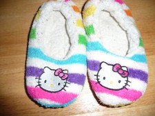GIRLS HELLO KITTY STRIPED SLIPPERS SIZE S-M
