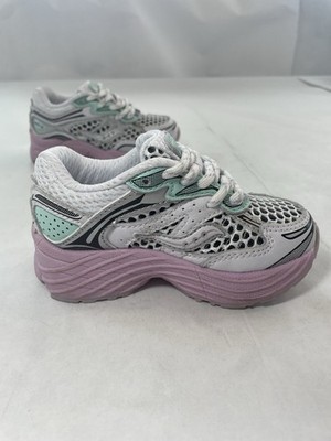 Saucony Omni 9 KDZ Pink / White Toddler Size 6M NEW WITHOUT BOX