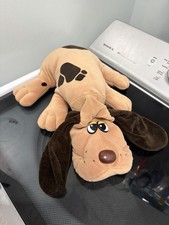 vintage 1985 Tonka Pound Puppies tan plush toy with dark brown spots and ears