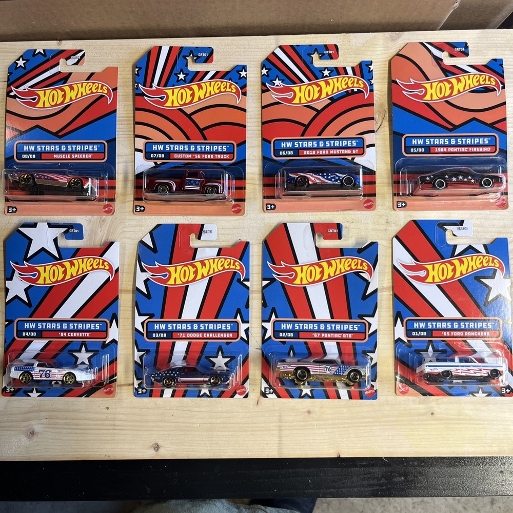 2022 Hot Wheels Stars & Stripes 8-Car Set NM/Mint Packaging