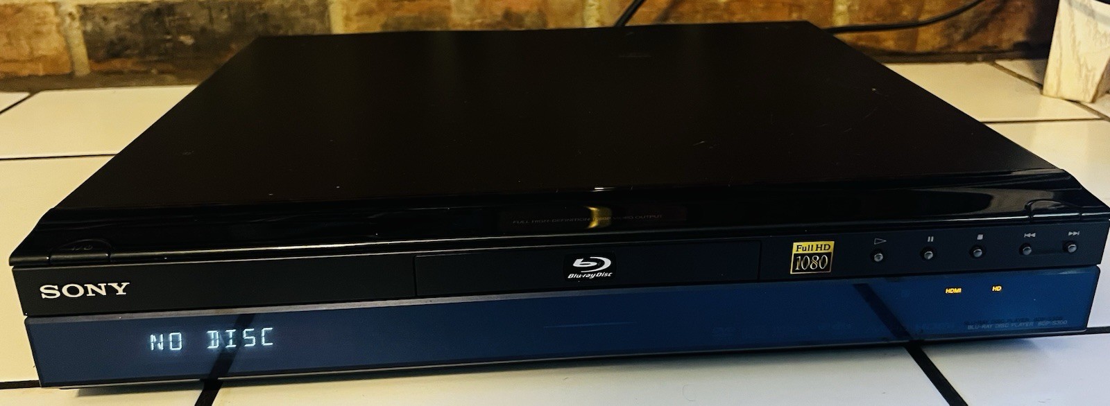 Sony BDP-S300 Blu-Ray Player