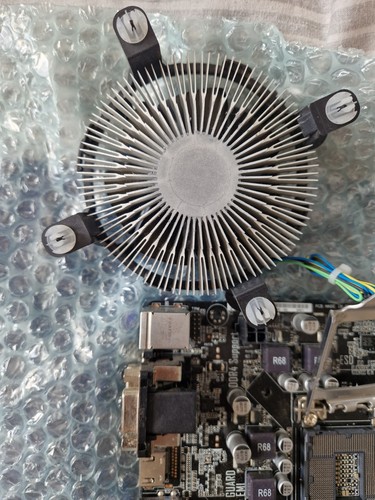 Intell Motherboard 6th Gen - Picture 2 of 8
