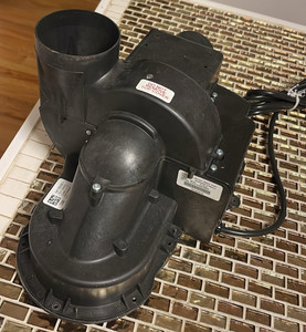 Bradford White 415-45584-00 Assembly Blower Motor Fasco 7021-12565JS 2 week used