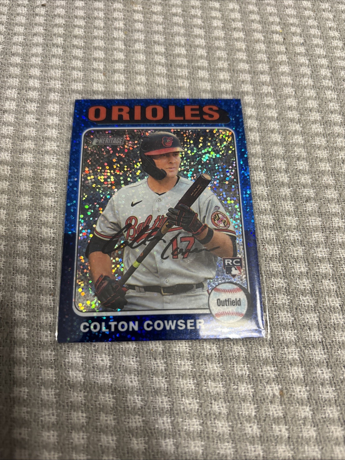 2024 Topps Heritage - Colton Cowser #388 Chrome Blue Sparkle Refractor (RC)