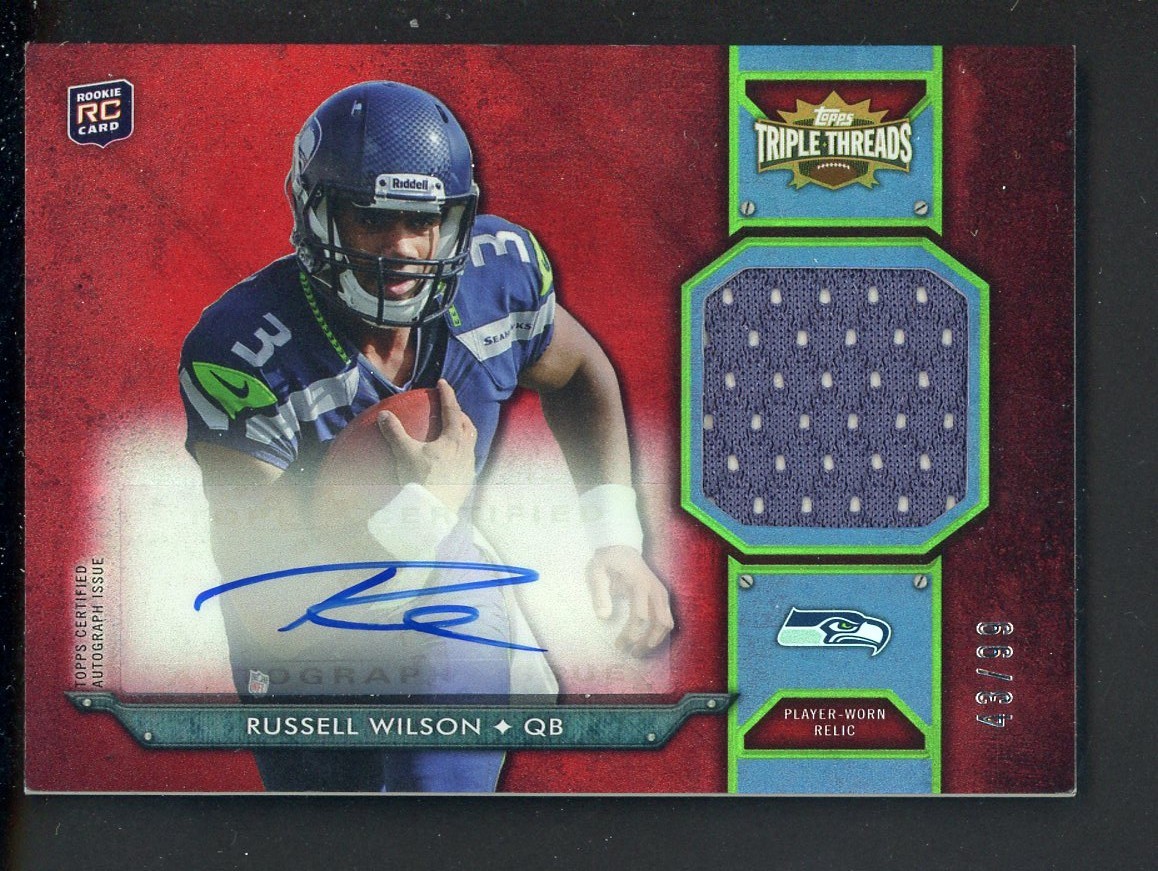Russell Wilson Topps Triple Threads Rookies Autograph Relics #51 Pigskin Patch 1/1