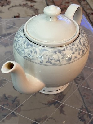Royal Bone China Blue Ivy Teapot Fine China Platinum Trim Discontinued