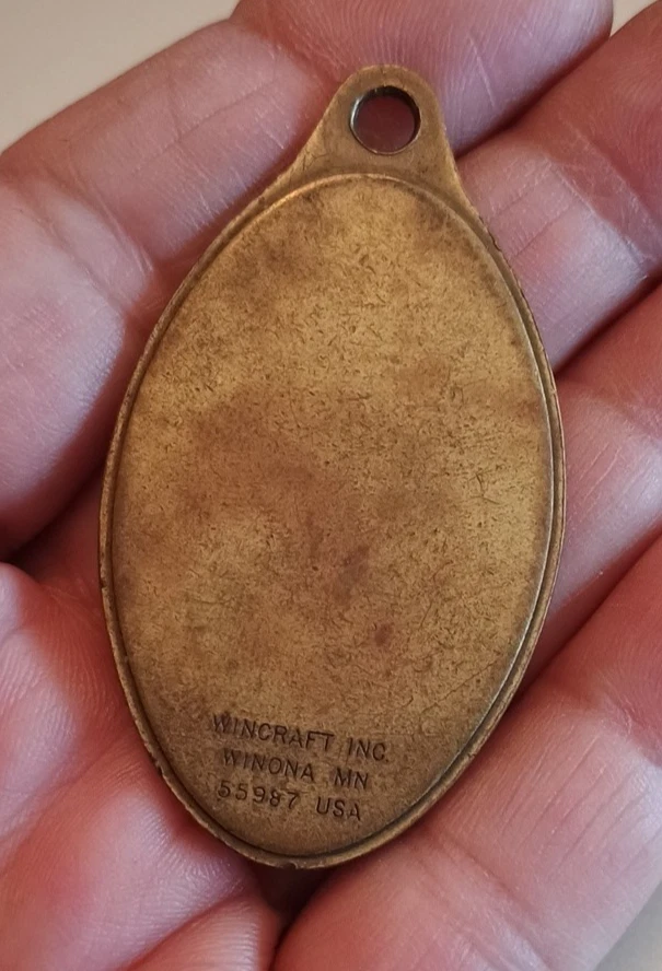 Vtg Wincraft NFLP 1994 Football Shaped Washington Redskins Key Chain Indian Rare - Image 3 of 4