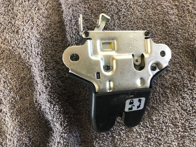 20112015 hyundai sonata trunk lock latch assembly OEM 12 13 14  eBay