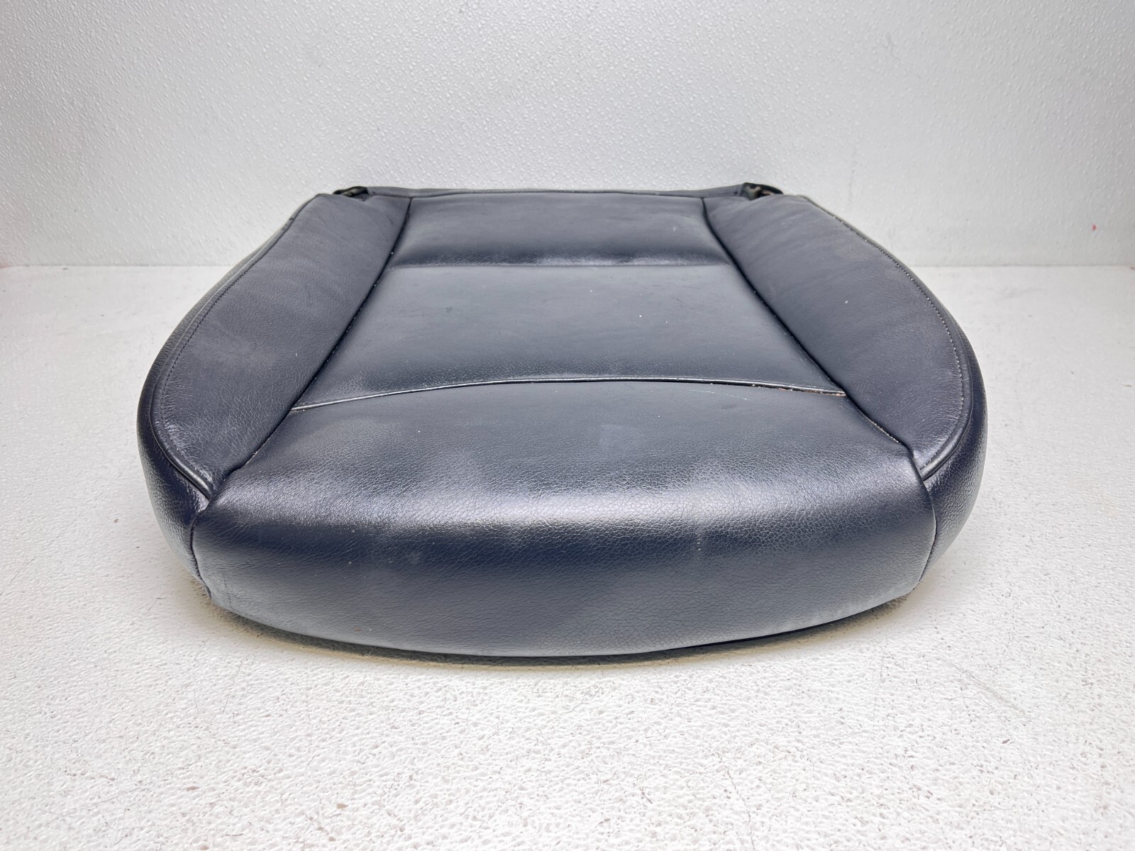 12-15 BMW X1 SUV Front Seat Lower Leather Bottom Cushion Left Side  