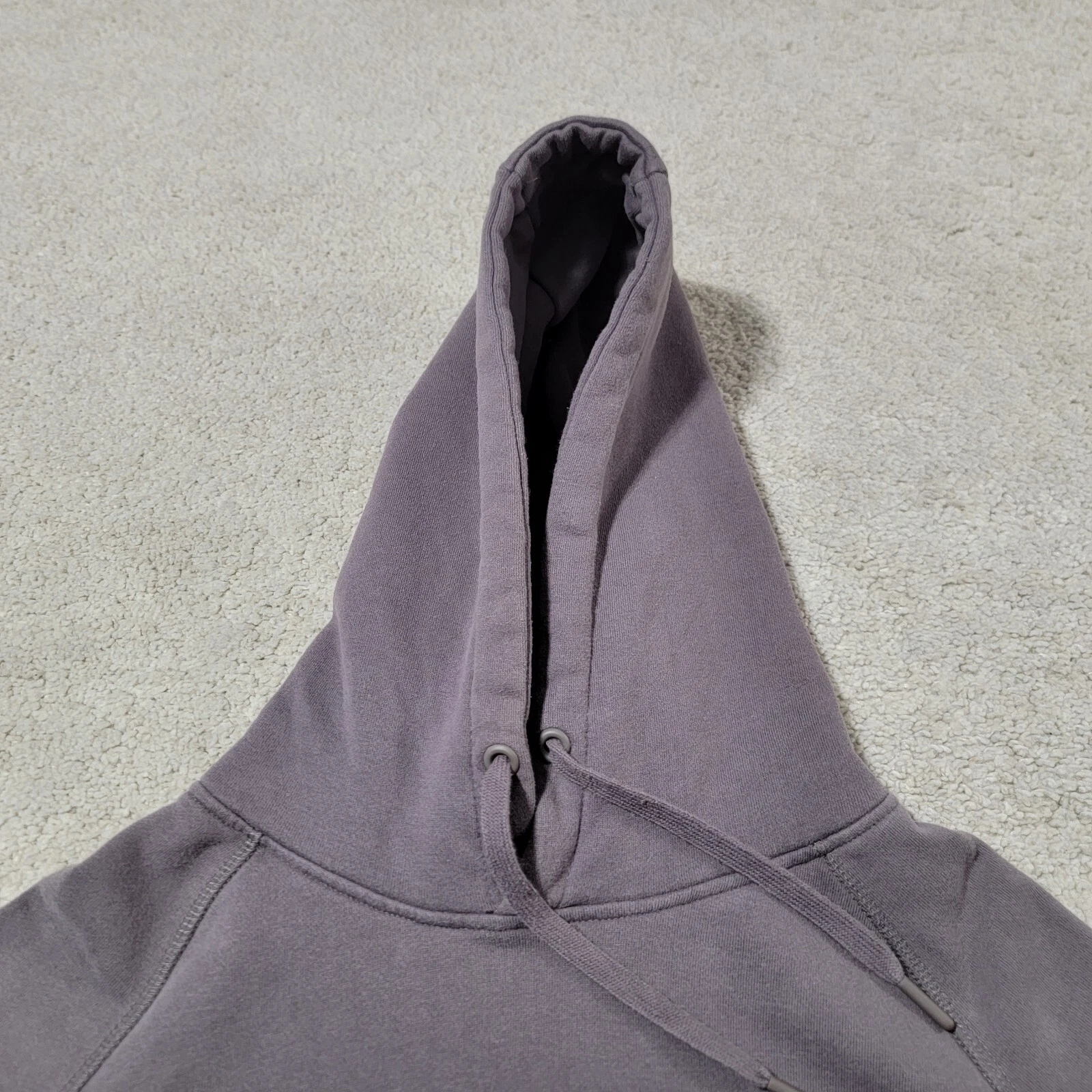 gymshark kangaroo pocket hooded stretch sweatshirt