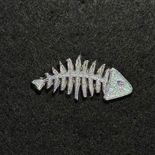 Fishbones Silver Plating / Purple Graphic Pin