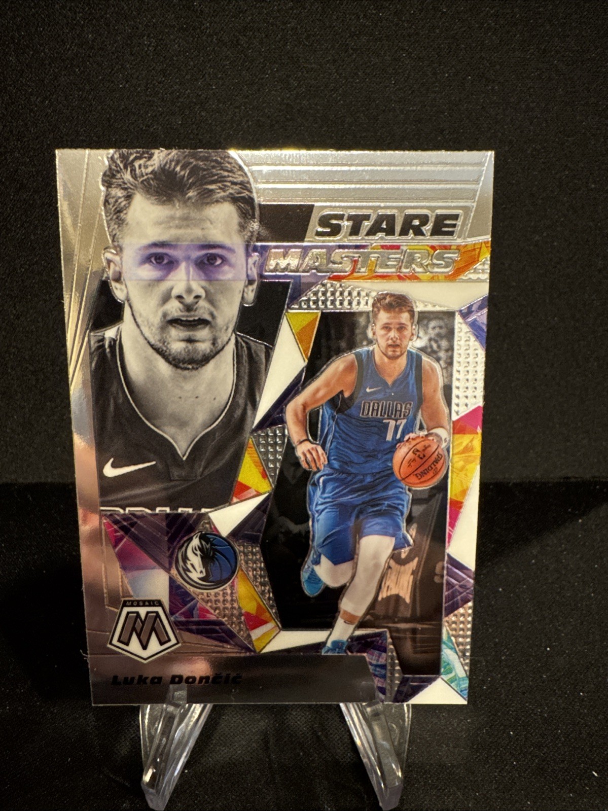 2019-20 Panini Mosaic Basketball-Luka Doncic Stare Masters #18