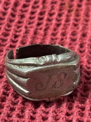 Vintage Ring Initials  JS  Silver tone Approximately 12 Grams Weight