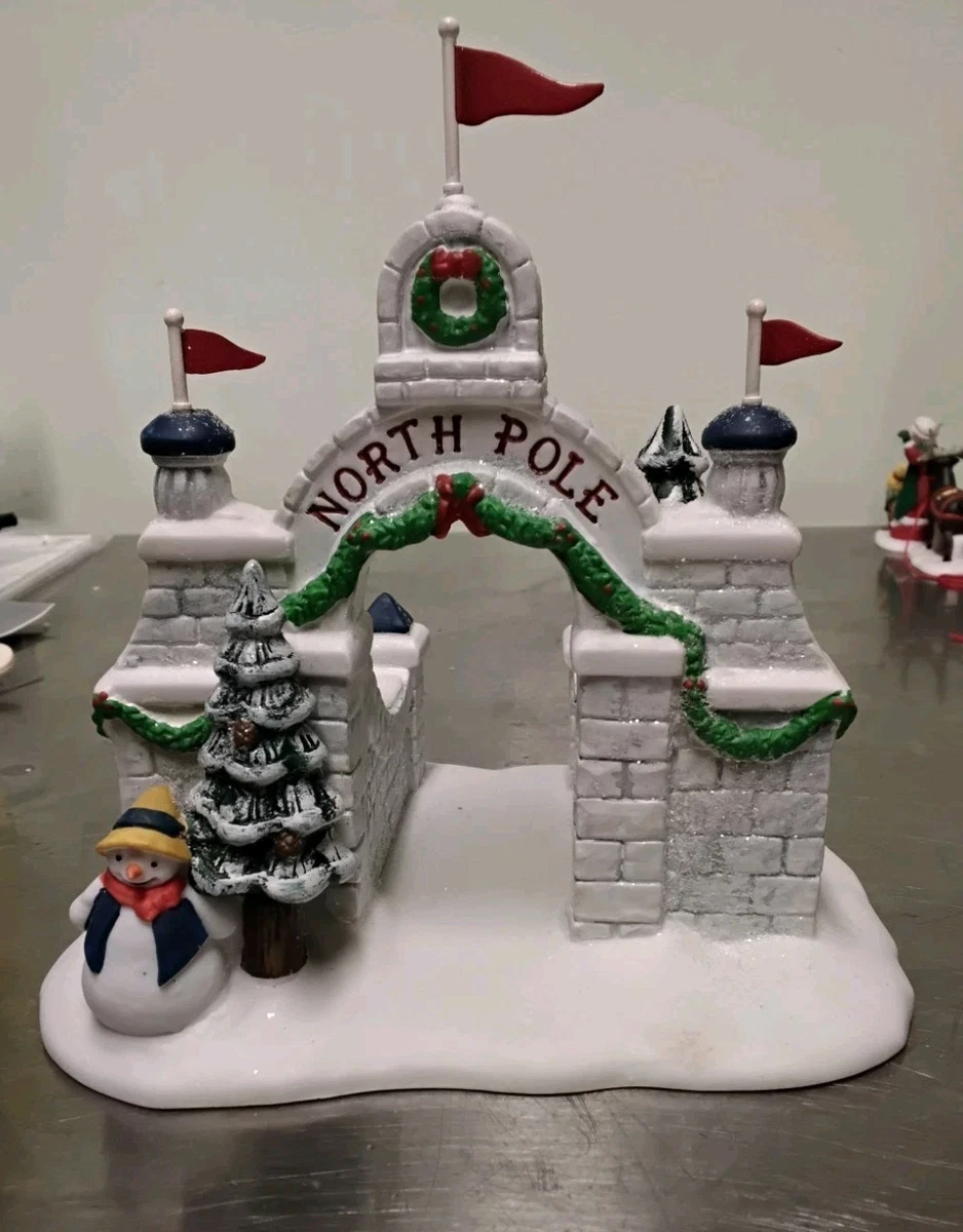 Department 56 Heritage Village Collectible Villages & Houses for