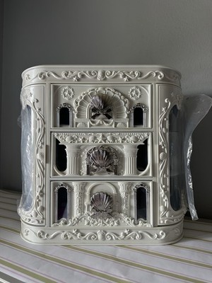 Flower Knows Shell s Jewel Makeup Storage Box