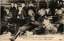 CPA PARIS Mme Steinhel devant Cour d'Assises Commissaire de Police (700461)