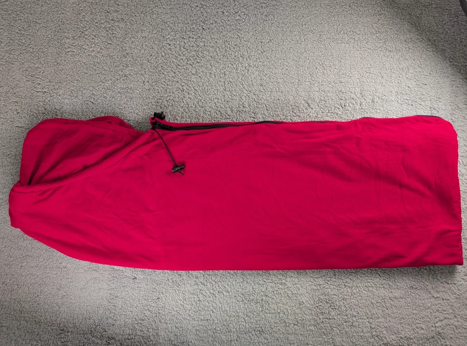 Equinox Mandrill Micro Fleece Mummy Sleeping Bag/Liner - Right Side Full Zip Red - Image 4 of 4