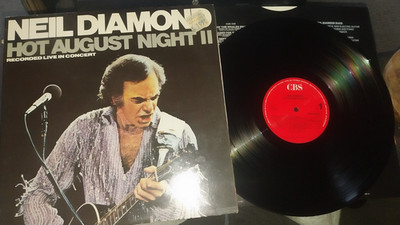 2 LP NEIL DIAMOND - HOT AUGUST NIGHT 2 & Innersleeves CBS '87 Live in concert