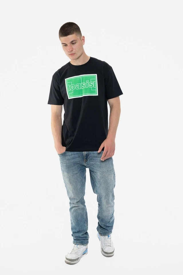 Oasis Maine Road Football Pitch T Shirt - Bild 2 von 4