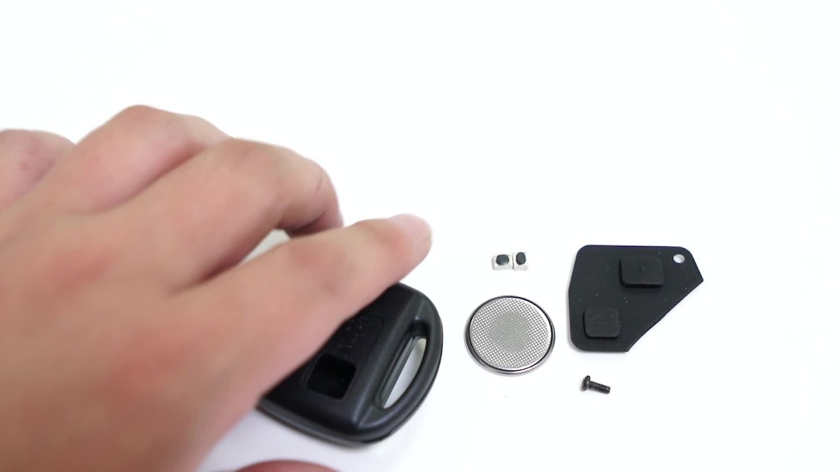 2-Button Key Fob Case Replacement For Toyota Yaris, RAV4, Prado, Corolla, Camry - Includes Blade & Repair Kit 10 thumbnail image