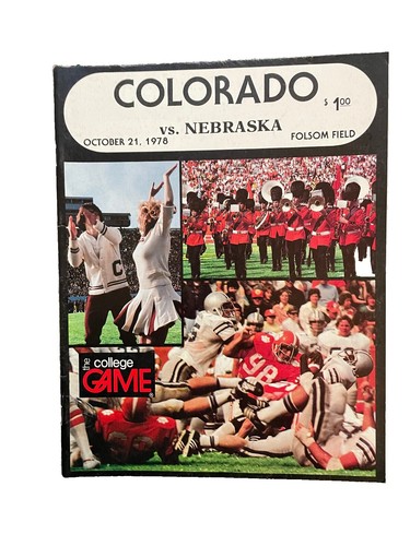 Colorado Buffaloes Quarterback Shedeur Sanders 2 Looks Down Field In The Third Quarter Of An Ncaa College Football Game Against The Arizona State Su Image568455996 - Foto 4