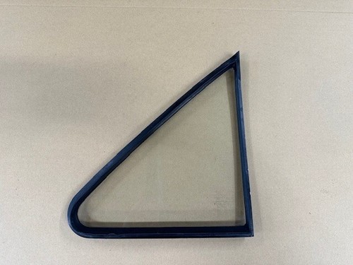 Ford Escort mk1 Door 1/4 Window Glass with good rubber, 2-Door. Drivers Side. - Picture 8 of 8