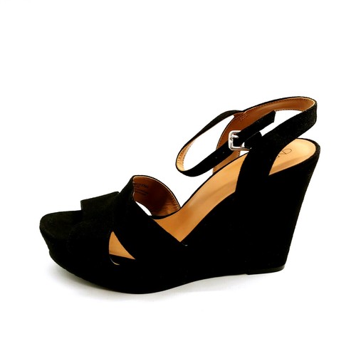 abound wedge sneaker