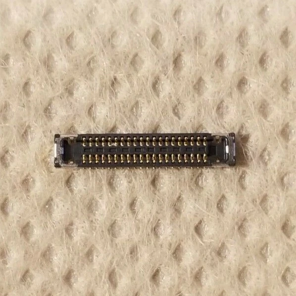 New Apple LCD & Touchscreen Digi FPC MB Connector for iPHONE 7 A1660 A1778 A1779 - Image 2 of 4