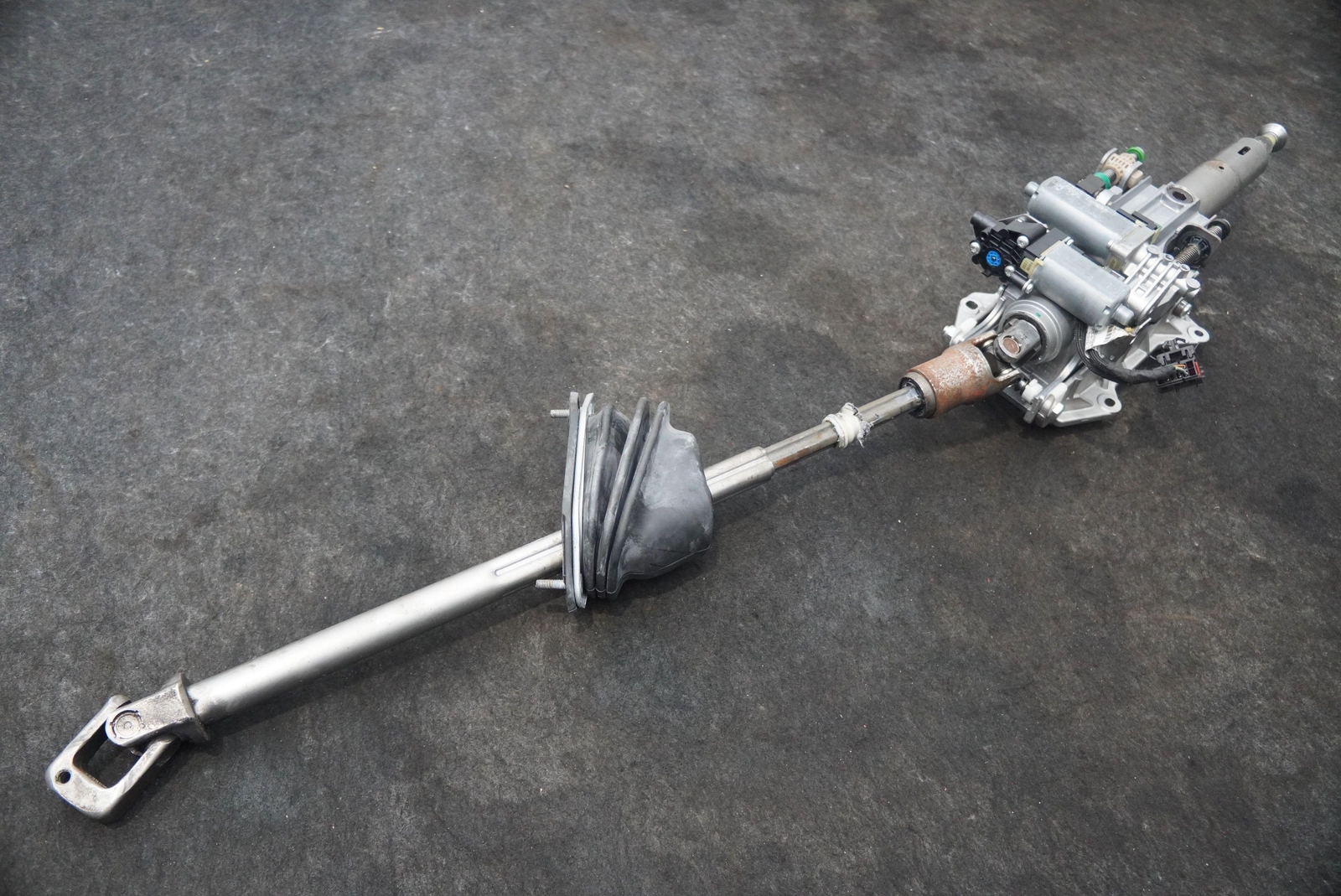 Steering Column Shaft Assembly 312002 OEM Ferrari California T 2015-18