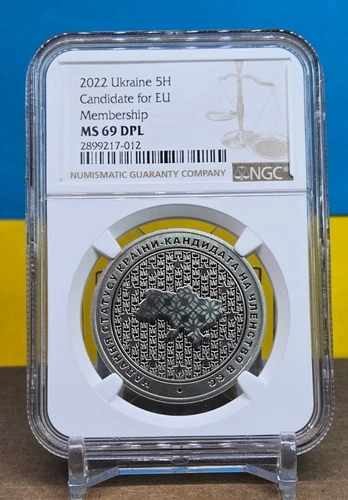 2022 UKRAINE 5H UAH GRANTING OF CANDIDATE FOR EU MEMBERSHIP - NGC MS69 DPL COIN