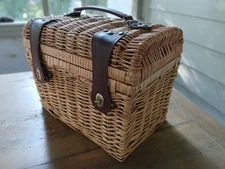 Vintage Wicker Picnic Basket With Lid and with Lined Interior 10" High