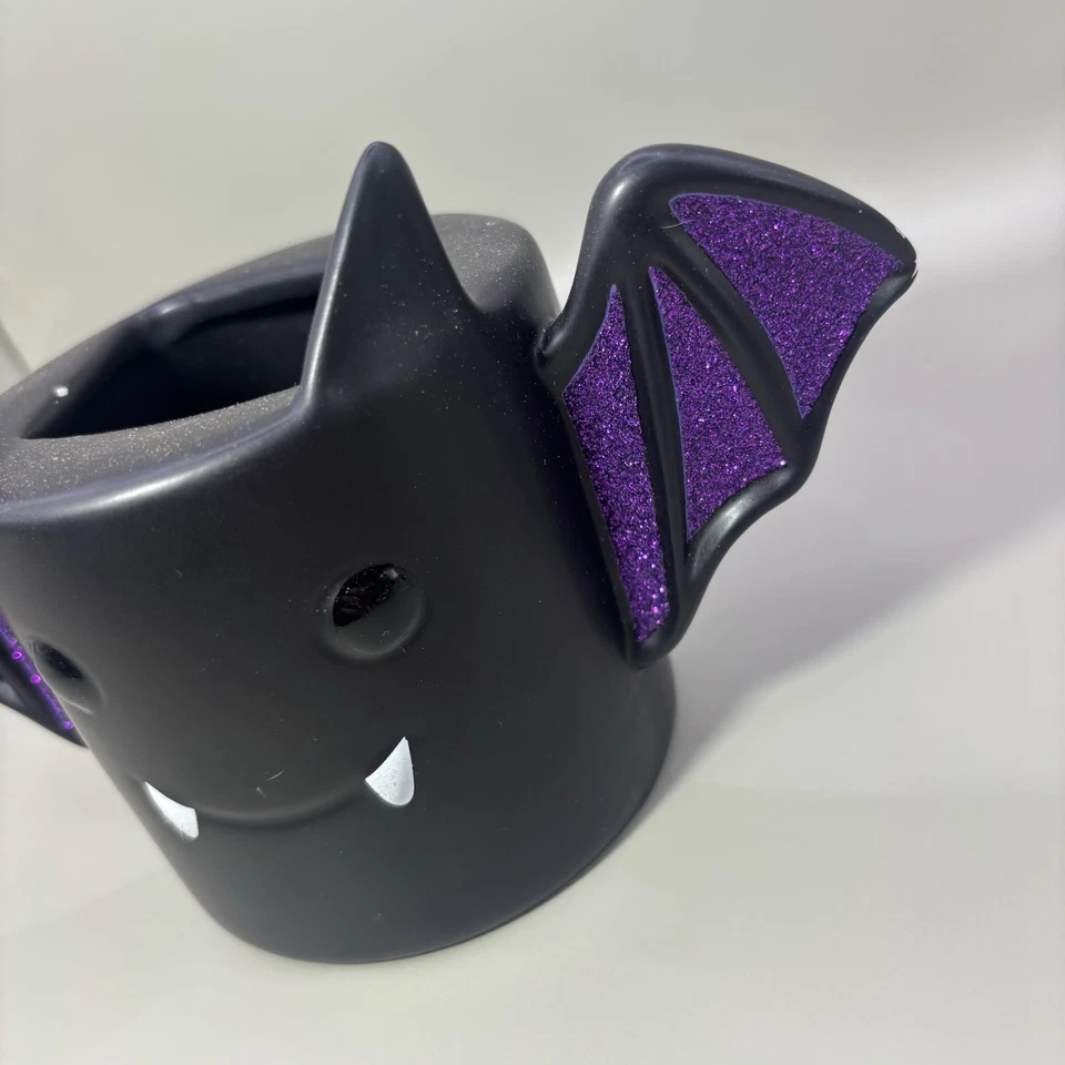 Soporte de jabón Bath & Body Works espuma negro púrpura vampiro murciélago 2021 *DEFECTOS* Foto 2 de 4