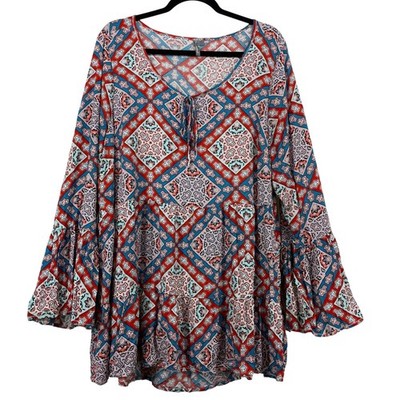 New Directions Size 1X Tunic Top Red Blue Geometric Bell Sleeve Boho V-Neck Tie
