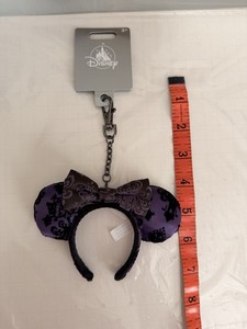 Disney Parks 2026 Minnie Haunted Mansion Headband Ears Keychain New With Tags