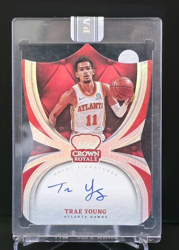2021-22 Panini Crown Royale - Royal Signatures Trae Young - ONE OF ONE* Auto 1/1