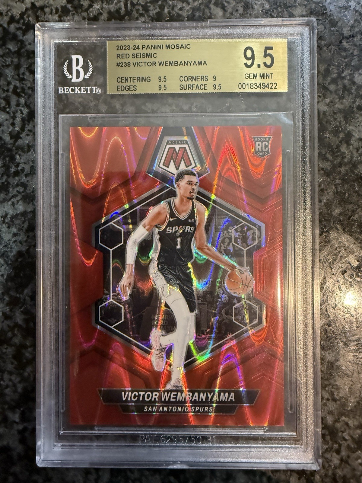 2023-24 PANINI MOSAIC RED SEISMIC #238 VICTOR WEMBANYAMA ROOKIE RC #/299 BGS 9.5