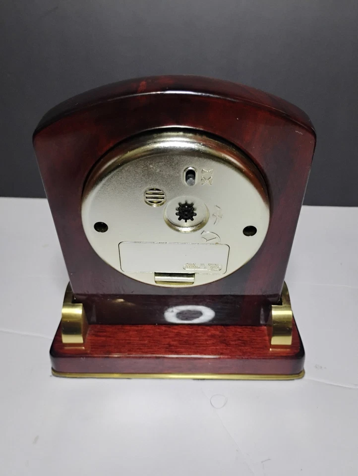 Howard Miller Braemore 645-189 Desktop Rosewood Alarm Quartz Clock - Image 3 of 4
