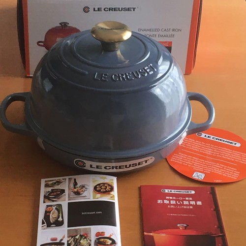 Le Creuset Signature Bread oven 24cm Chambray with outer box Gold knob UNUSED - Picture 10 of 24