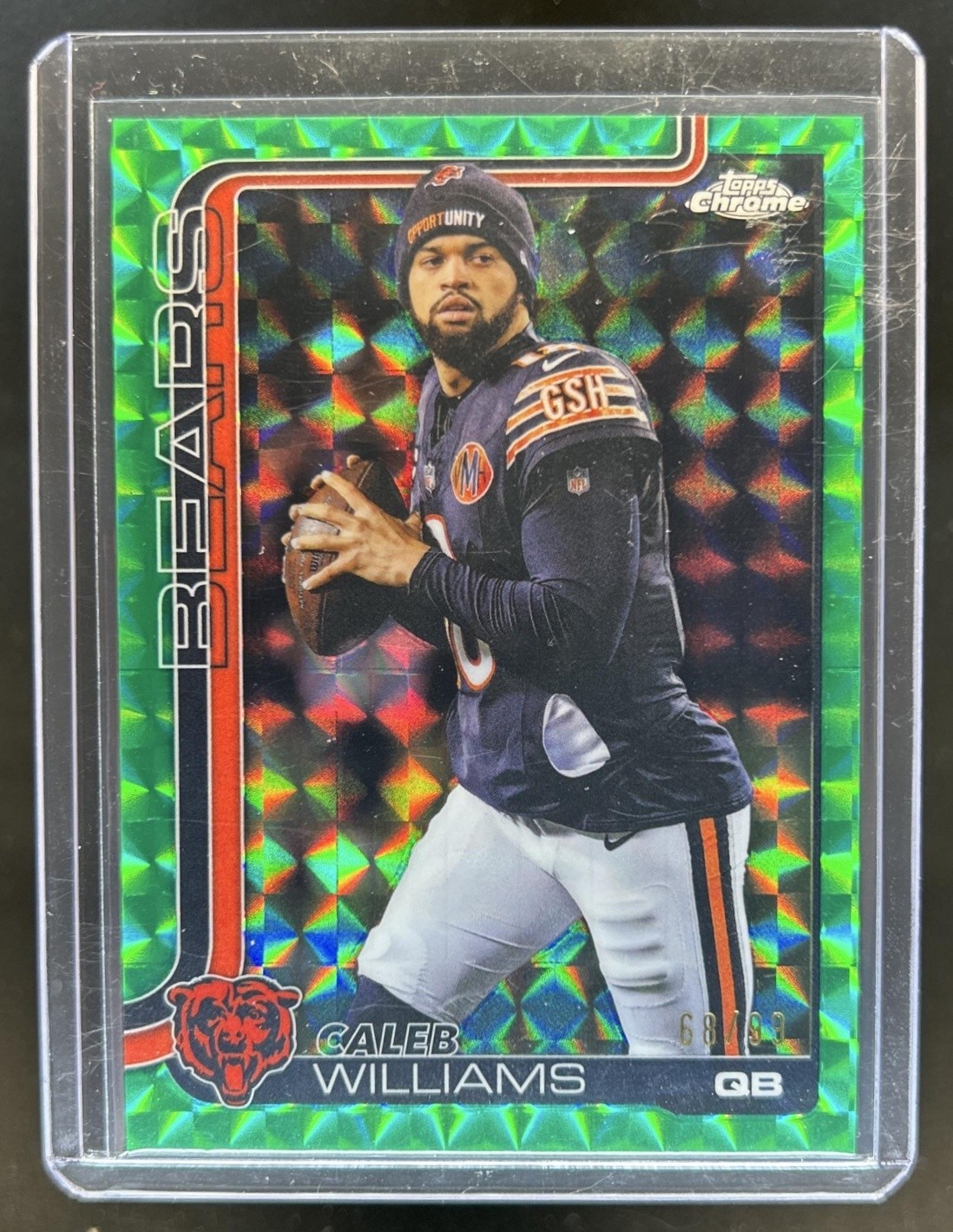 2025 Topps Chrome Caleb Williams Variation Green Geometric Refractor SP #/99