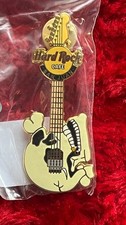 Hard Rock Cafe Pin San juan - C.C. DeVille Memorabilia Guitar  Hat lapel logo