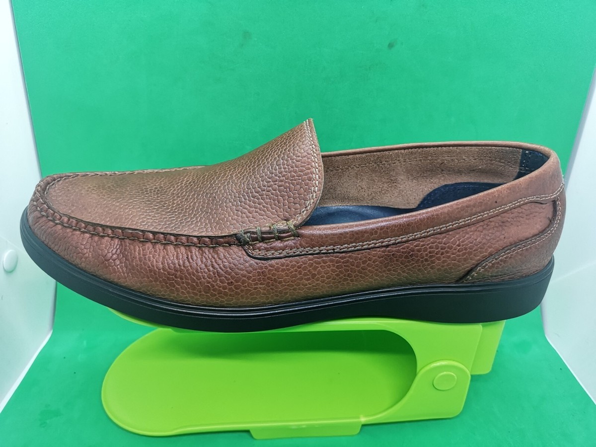 Cole Haan Sutton C11740 Brown Venetian Woodbury Grain Loafer  display picture 2
