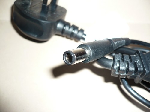 Liteon PA-1171-72, FU095, Belkin F4U095, Porsche Drive 170W Power Supply - Picture 3 of 4