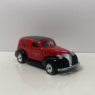 1939 39 Chevy Panel Van Collectible 1/57 Scale Diecast Diorama Model