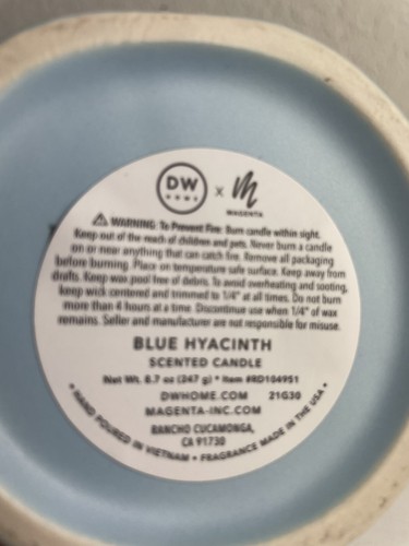 Yoga Massage Candle Mantra Pottery Rae Dunn New 8.7 Oz. Blue Hyacinth - Picture 4 of 5