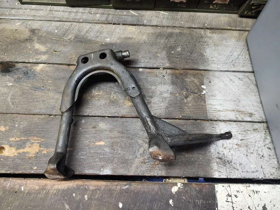 Pata de cabra 79, 80, 81 Honda CB750K 50500-425-020 Foto 2 de 4