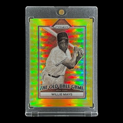WILLIE MAYS ULTRA RARE 1/10 GOLD PRIZM CARD SSP 2023 Panini Prizm - Giants